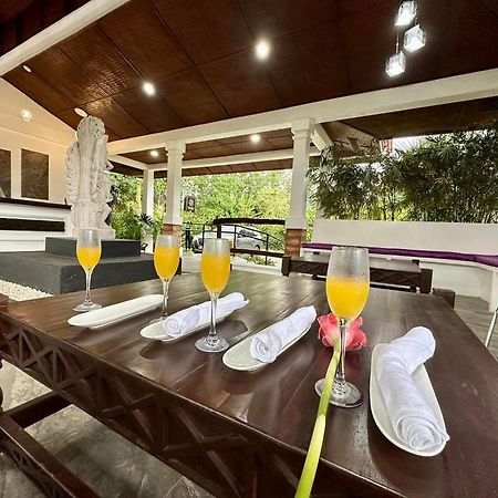 Carpe Diem Villas & Resort Puerto Princesa Bagian luar foto