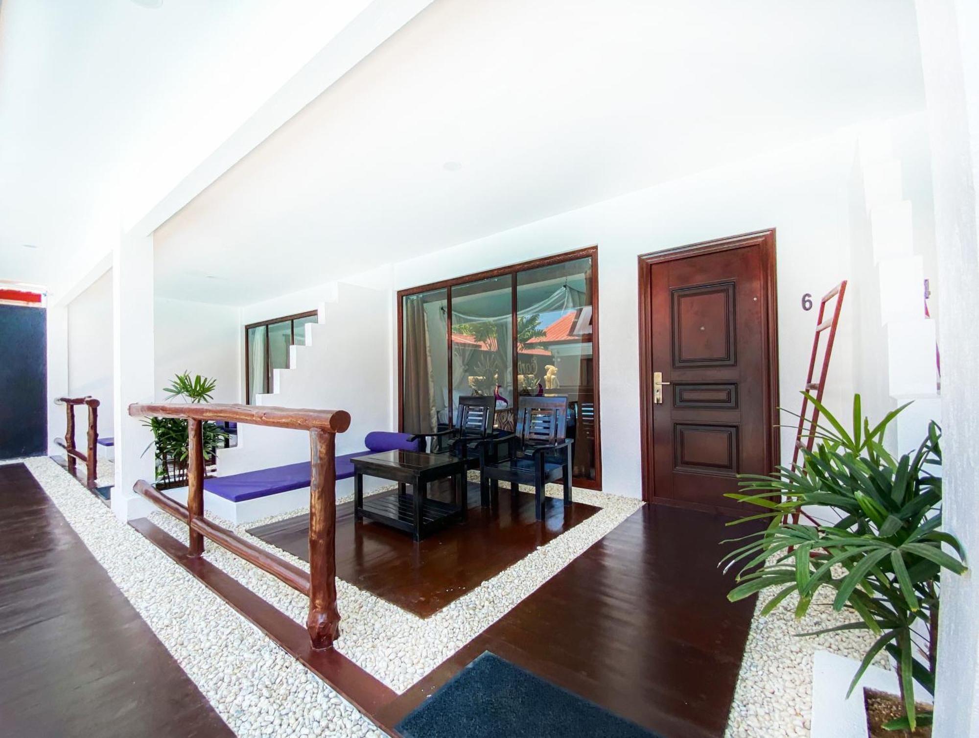 Carpe Diem Villas & Resort Puerto Princesa Bagian luar foto
